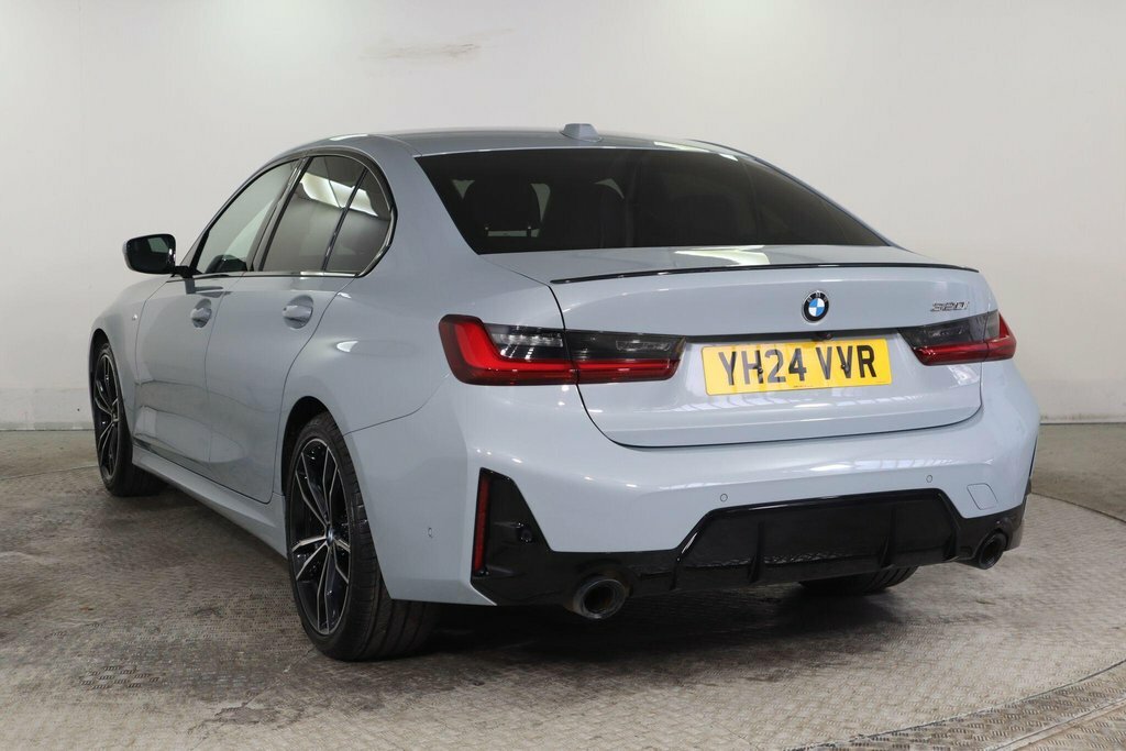 BMW 3 Series 2L M Sport Grey #4