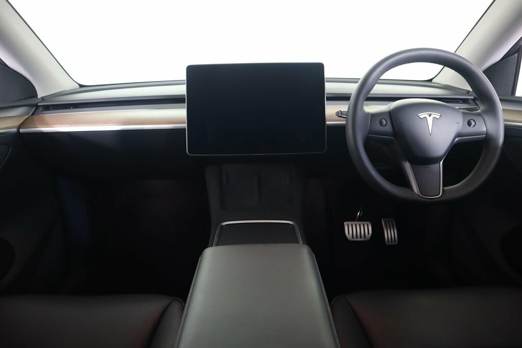Tesla Model Y Dual Motor Long Range Blue #10