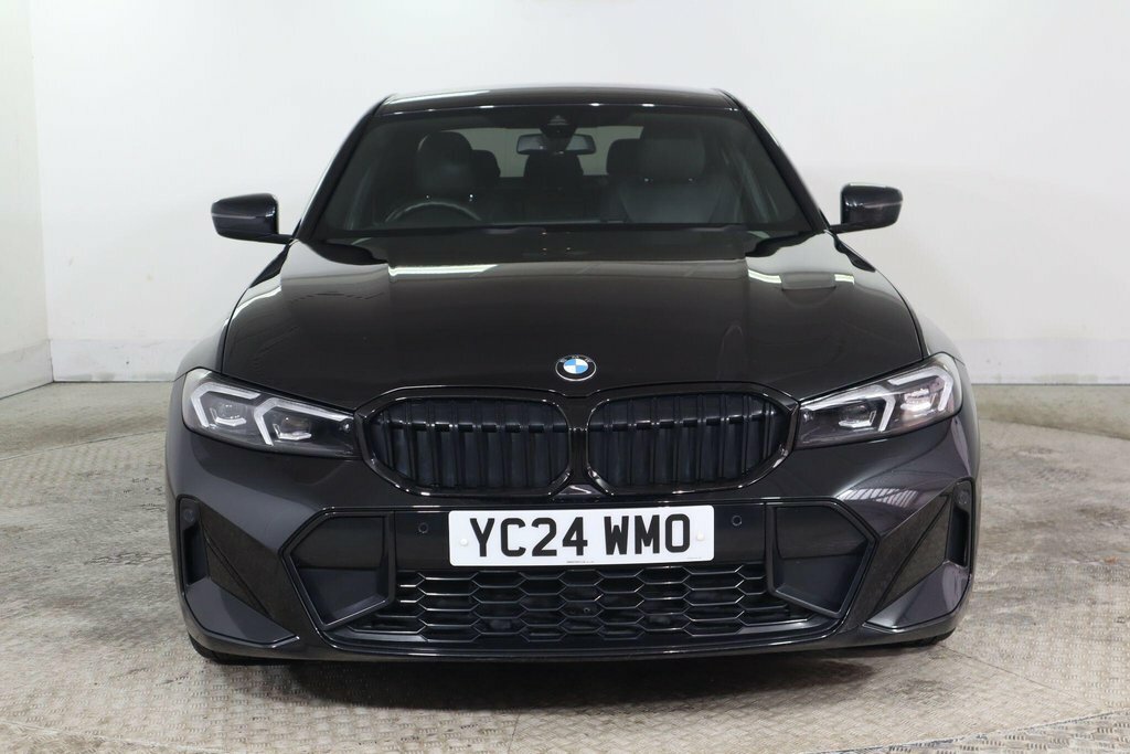 BMW 3 Series 2L M Sport Black #2