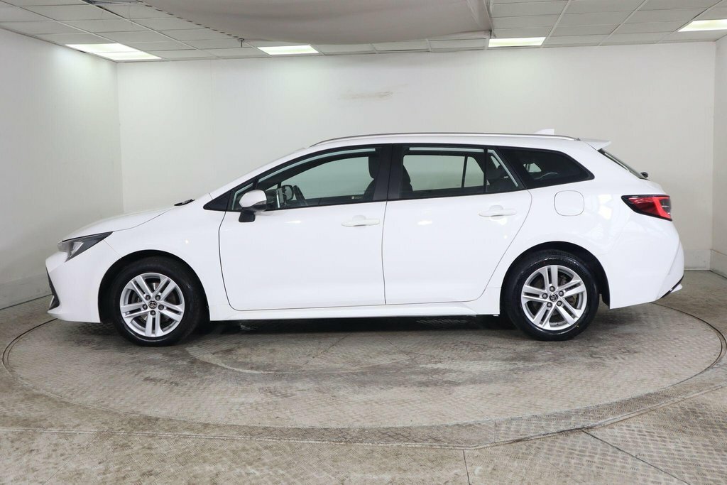 Toyota Corolla 1.8L Icon White #5