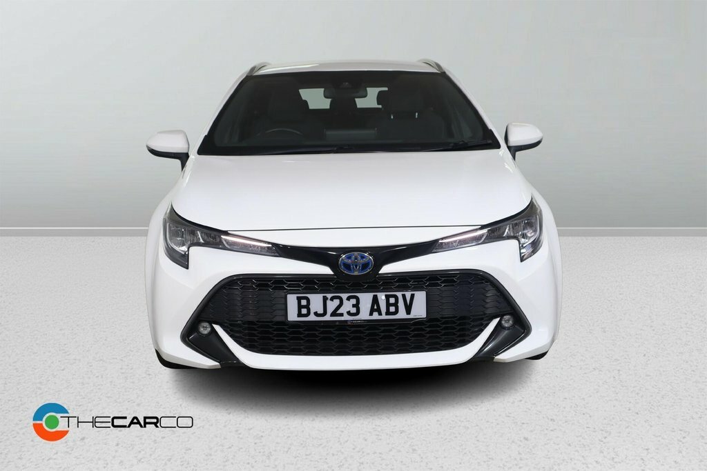 Toyota Corolla 1.8L Icon White #3