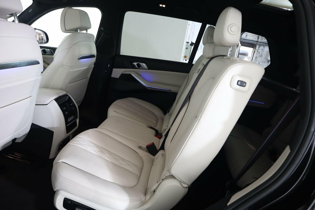 BMW X7 X7 M60i Grey #15