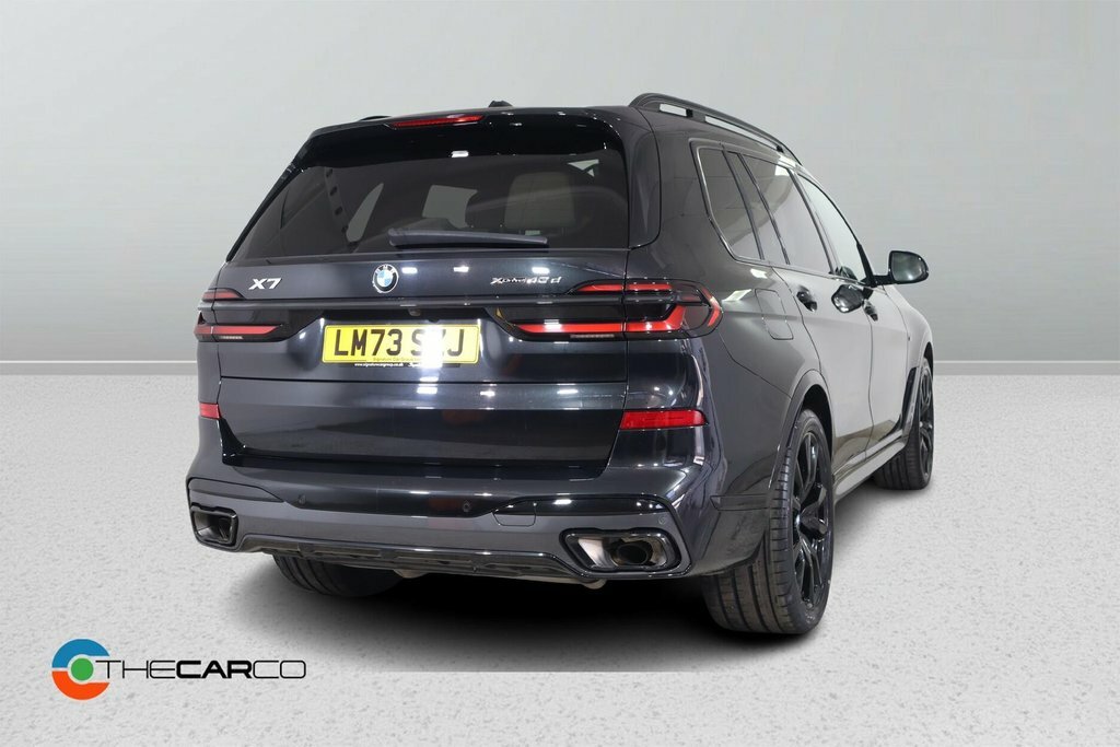BMW X7 X7 M60i Grey #10