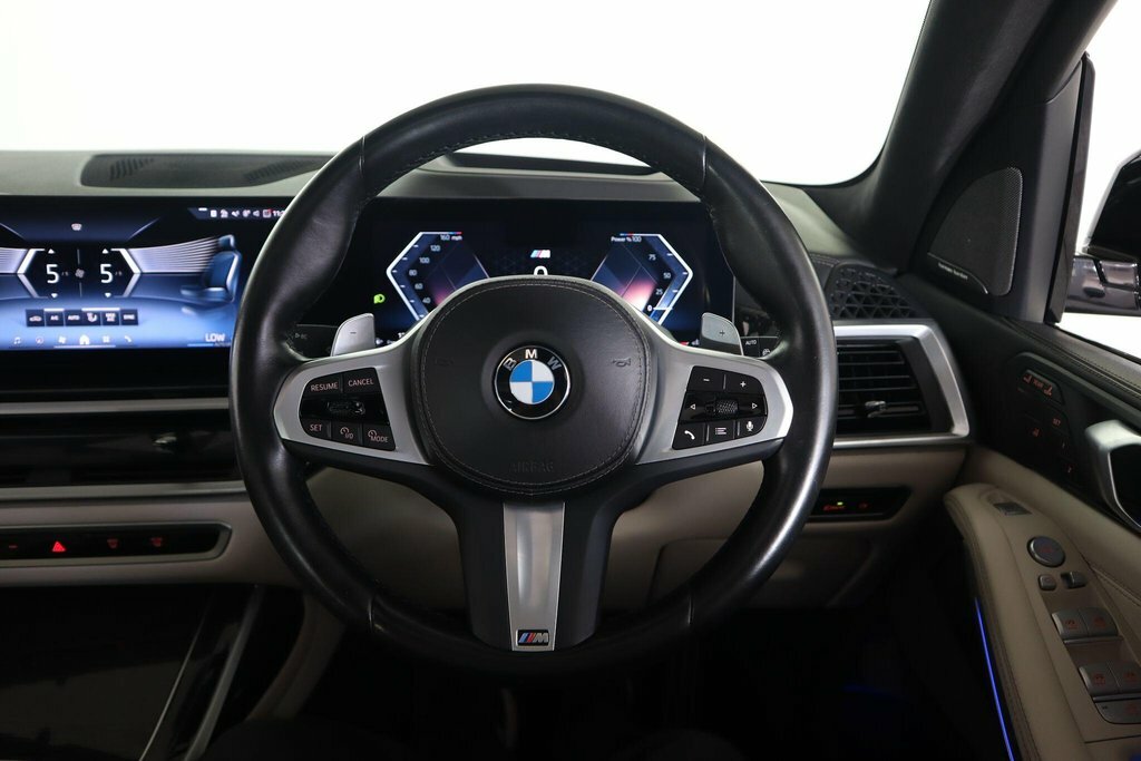 BMW X7 3.0 40D Mht M Grey #70