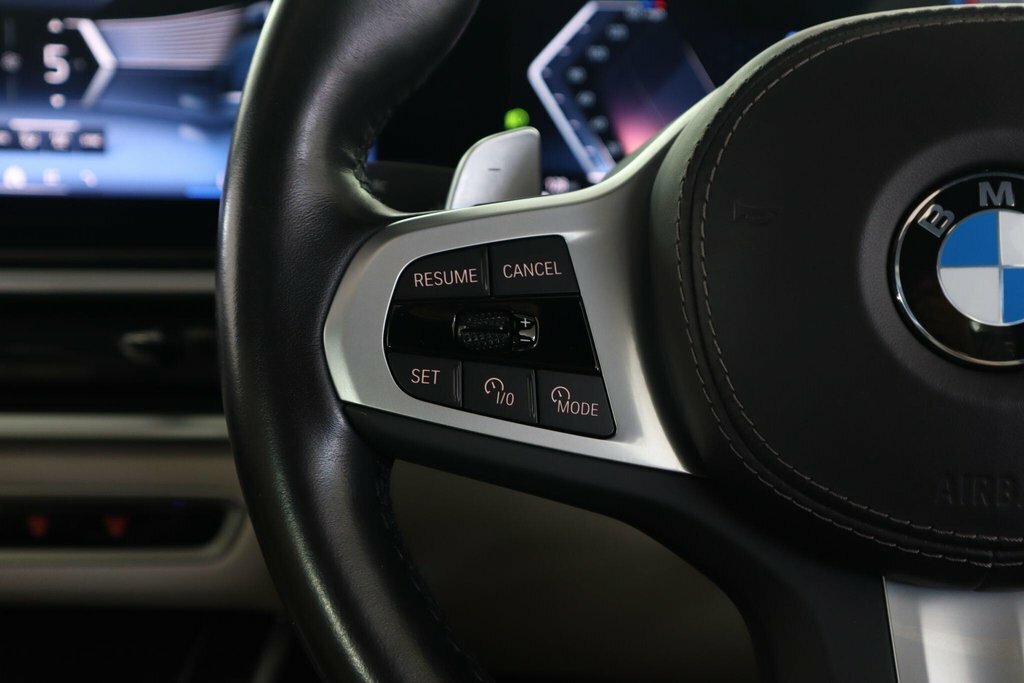 BMW X7 X7 M60i Grey #18
