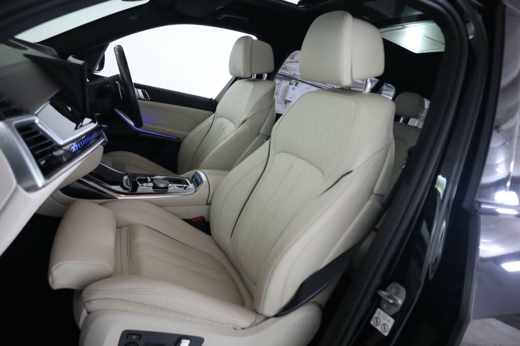 BMW X7 3.0 40D Mht M Grey #72