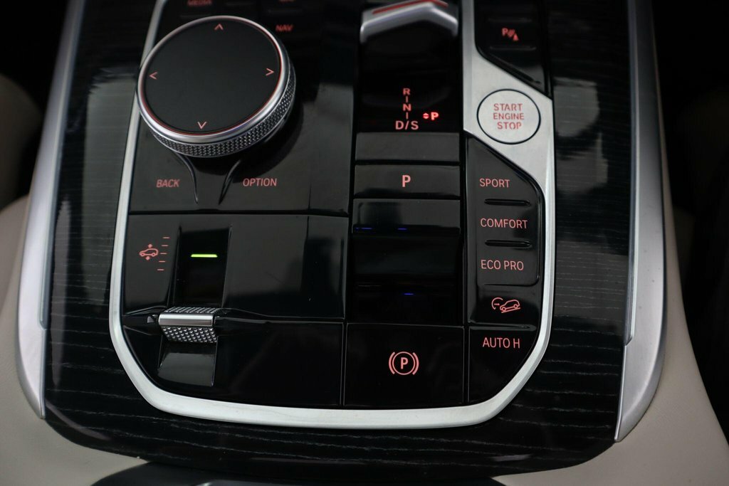 BMW X7 X7 M60i Grey #21