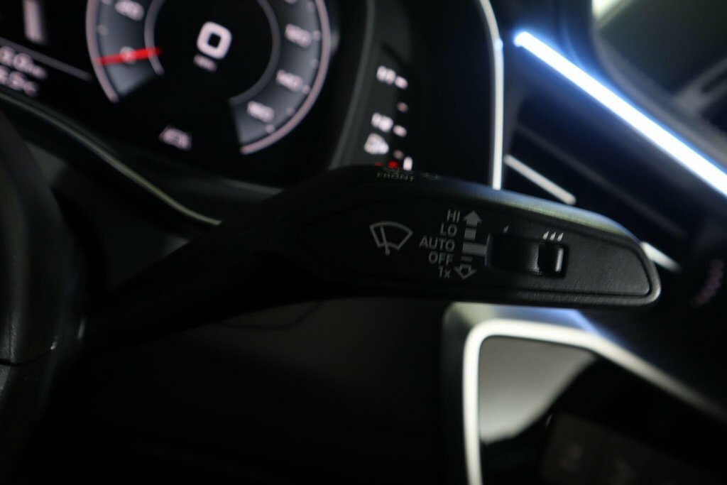 Audi A6 Saloon Sport Black #16