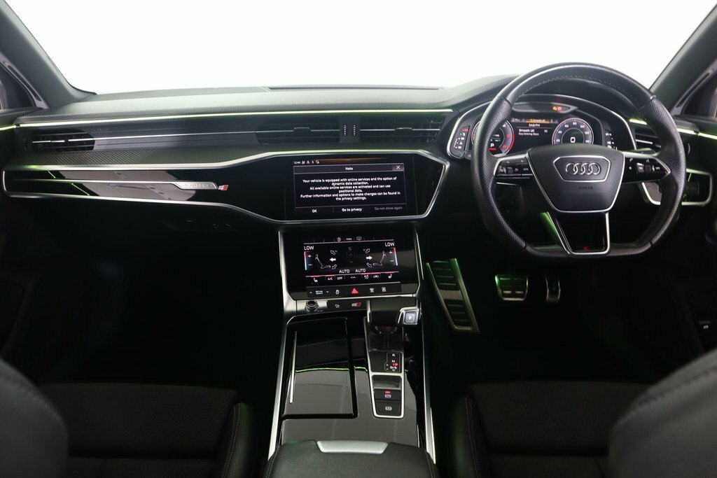 Audi A6 Saloon Sport Black #10