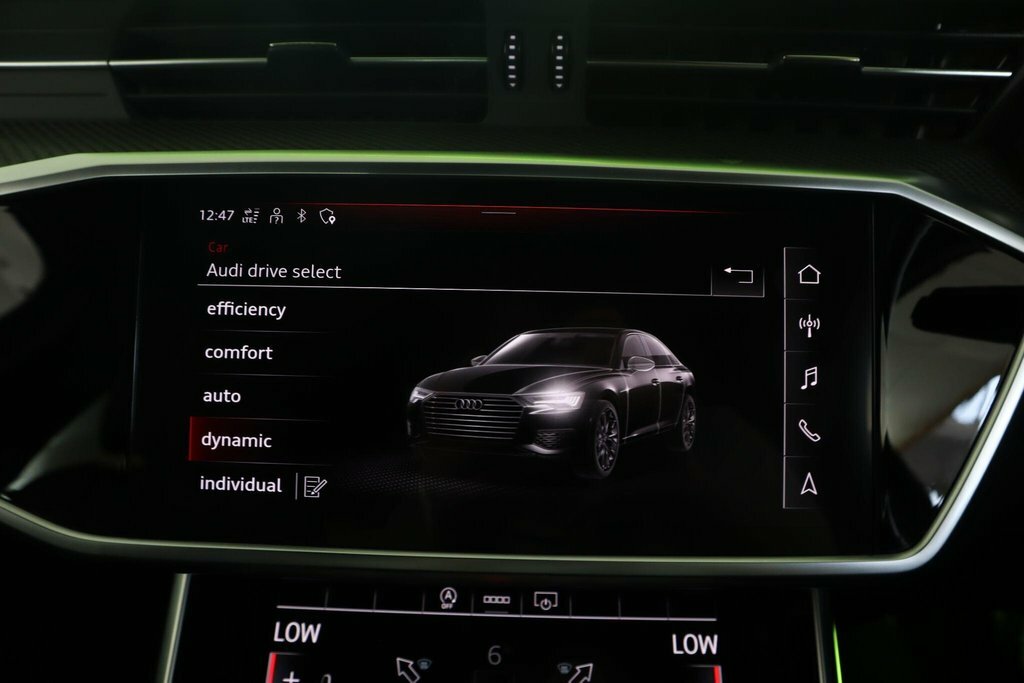 Audi A6 Saloon Sport Black #45