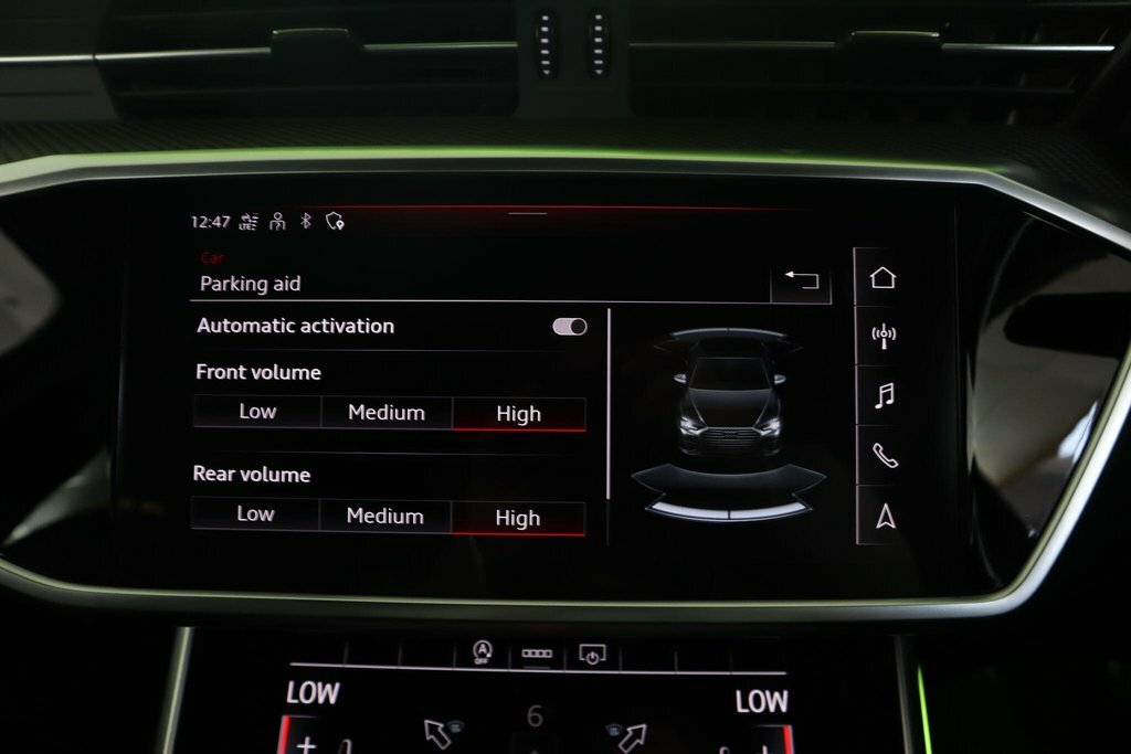 Audi A6 Saloon Sport Black #48