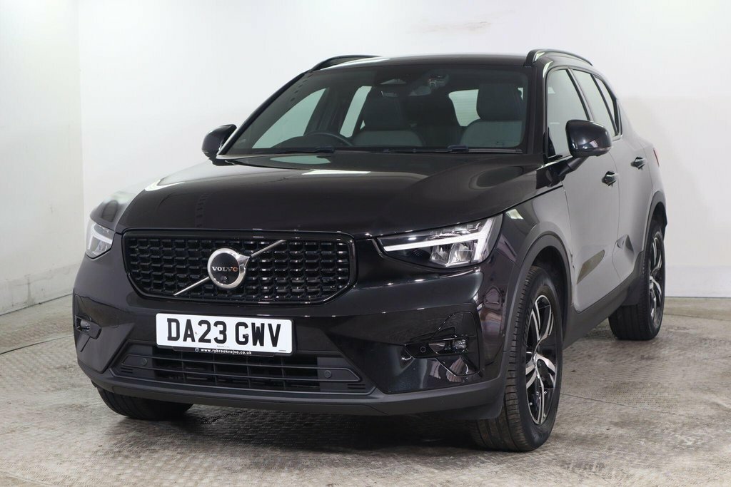 Volvo XC40 2L Plus Dark DA23GWV Black #3
