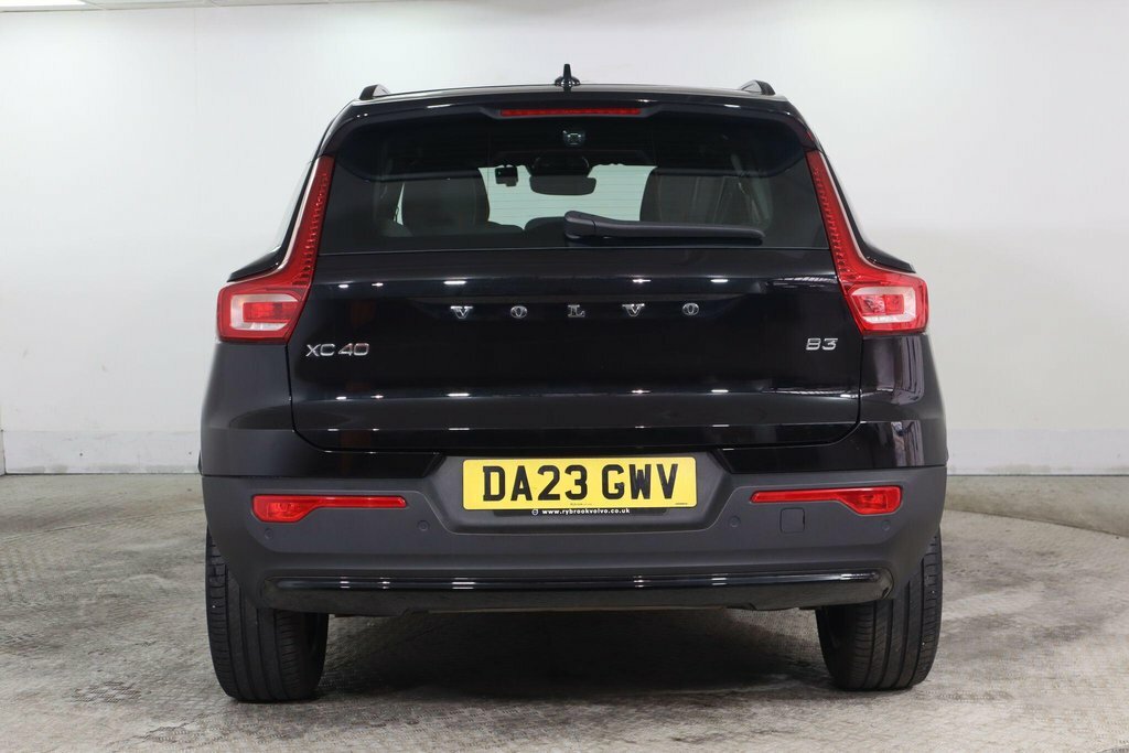 Volvo XC40 2L Plus Dark DA23GWV Black #6