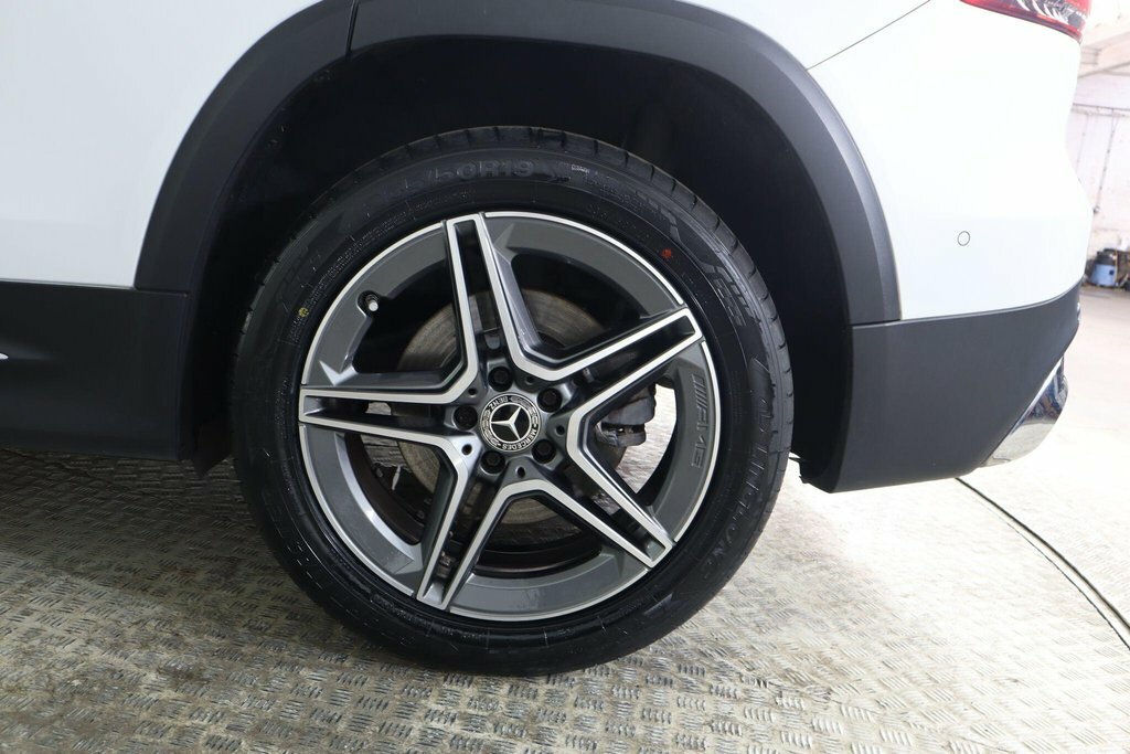 Mercedes-Benz GLB Class Suv Grey #24