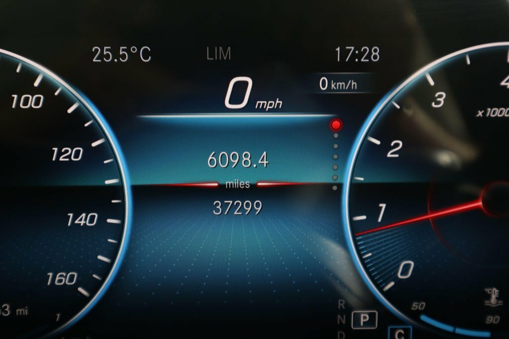 Mercedes-Benz GLB Class Suv Grey #42