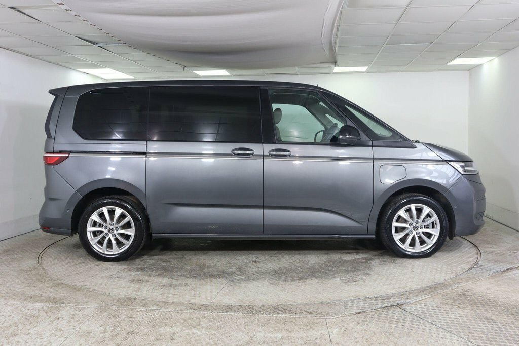 Volkswagen Multivan Energetic Standard 218 Ps 1.4 Ehybrid 6-Speed Dsg Black #7