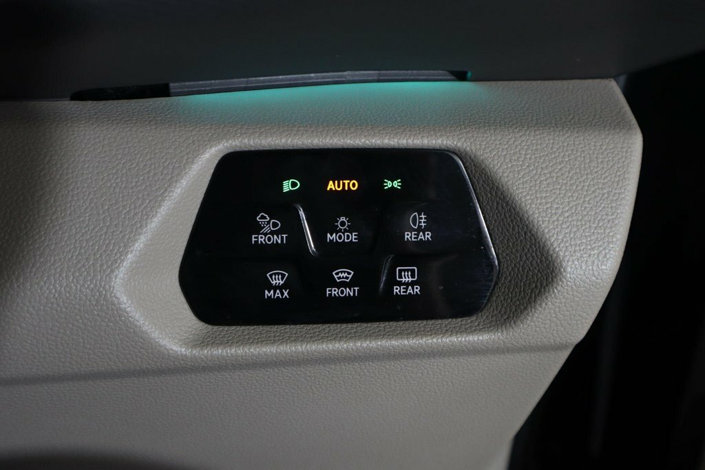 Volkswagen Multivan Energetic Standard 218 Ps 1.4 Ehybrid 6-Speed Dsg Black #27