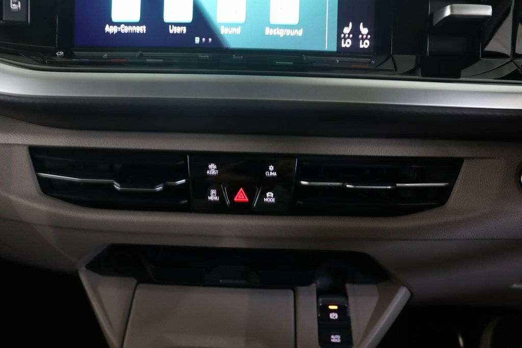Volkswagen Multivan Energetic Standard 218 Ps 1.4 Ehybrid 6-Speed Dsg Black #60