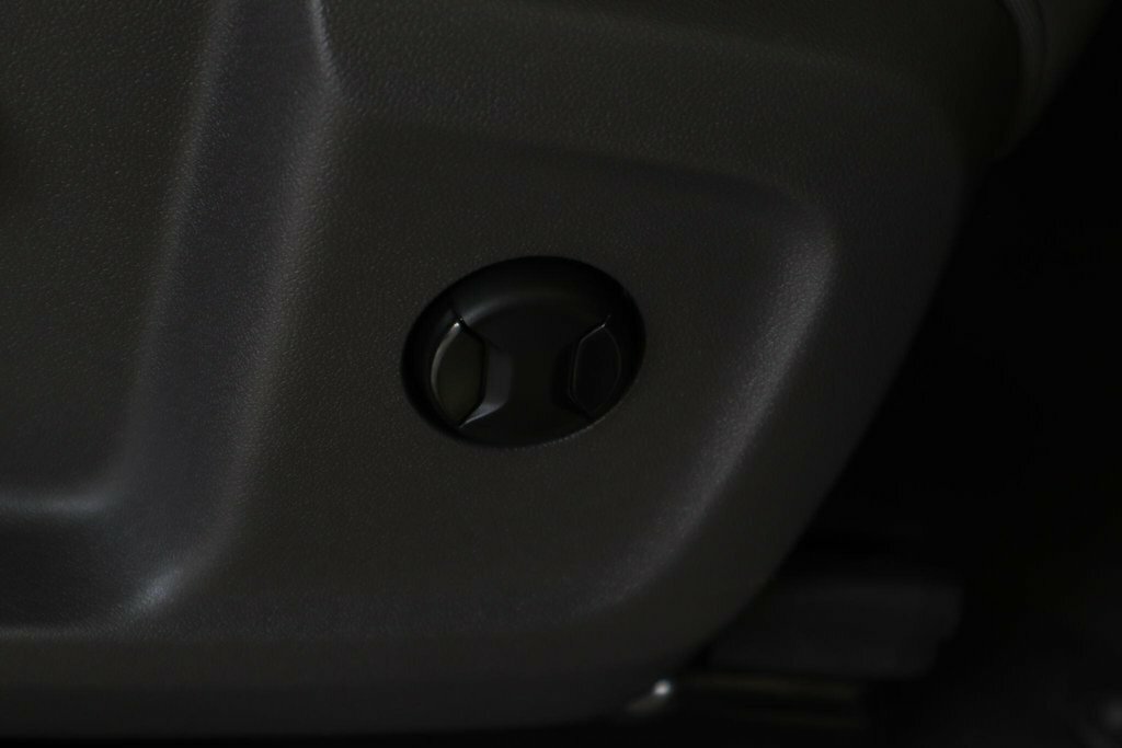 Volkswagen Multivan Energetic Standard 218 Ps 1.4 Ehybrid 6-Speed Dsg Black #30