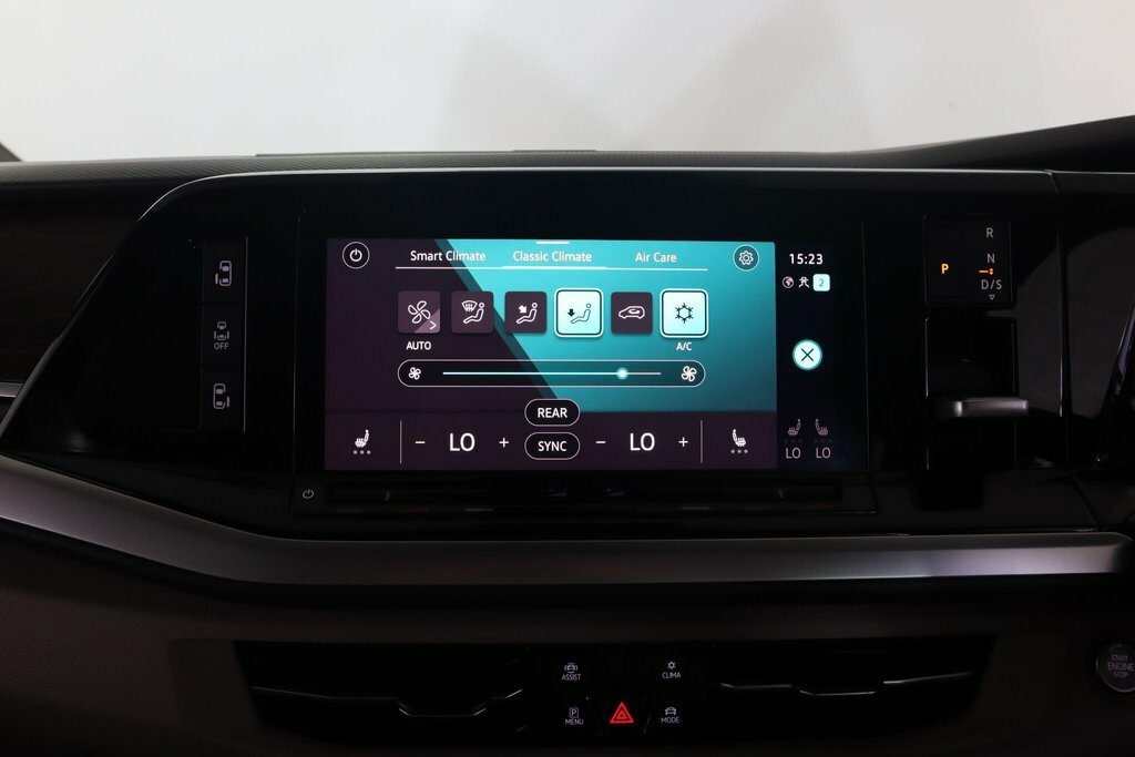 Volkswagen Multivan Energetic Standard 218 Ps 1.4 Ehybrid 6-Speed Dsg Black #47