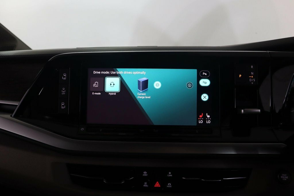 Volkswagen Multivan Energetic Standard 218 Ps 1.4 Ehybrid 6-Speed Dsg Black #52