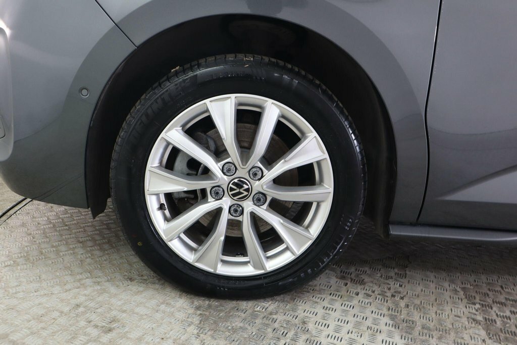 Volkswagen Multivan Energetic Standard 218 Ps 1.4 Ehybrid 6-Speed Dsg Black #35