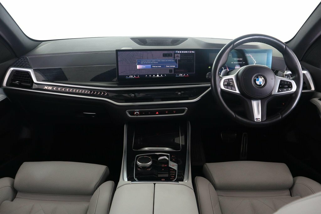 BMW X5 X5 M50i Blue #10