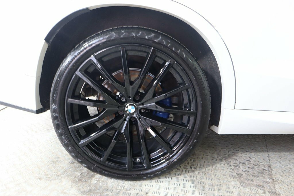 BMW X5 X5 M50i Blue #31