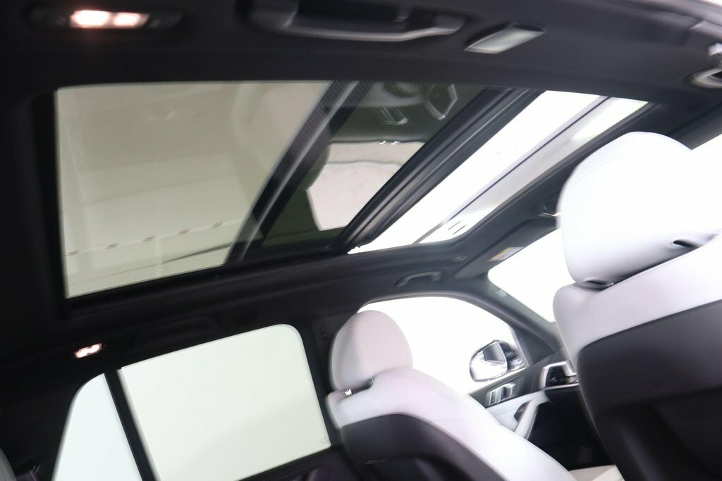BMW X5 X5 M50i Blue #67