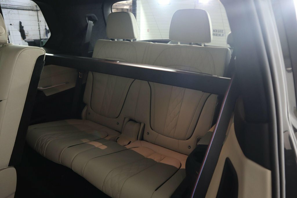 BMW X7 Xdrive M60i Step Blue #18