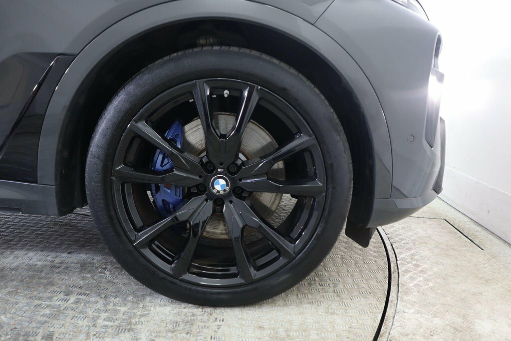 BMW X7 Xdrive M60i Step Blue #30
