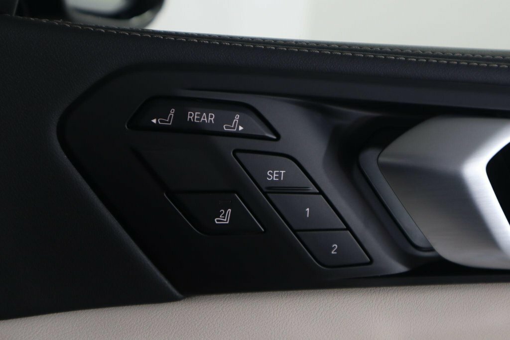 BMW X7 Xdrive M60i Step Blue #25
