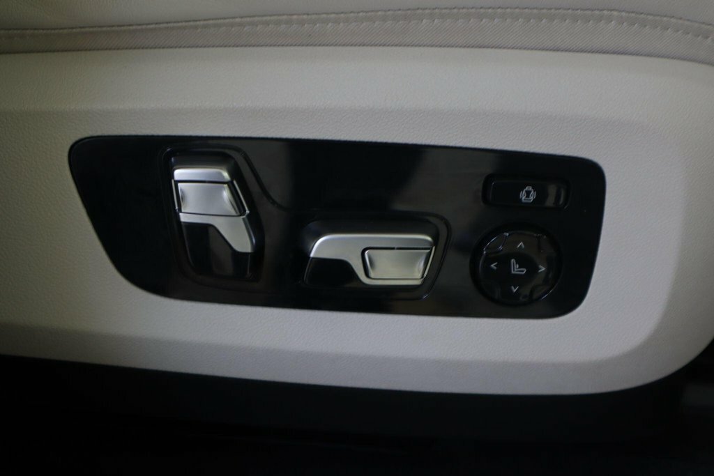 BMW X7 Xdrive M60i Step Blue #28