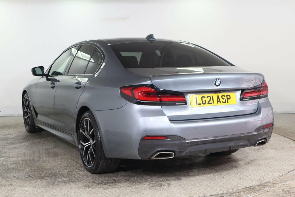 BMW 5 Series 2L M Sport Blue #4