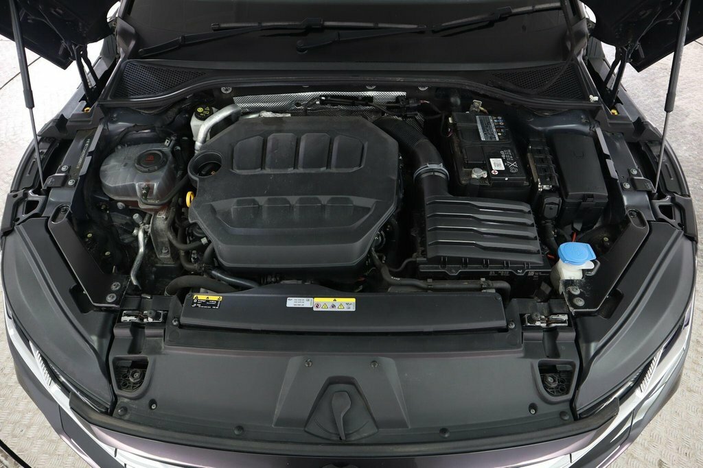 Volkswagen Arteon R-line Red #30