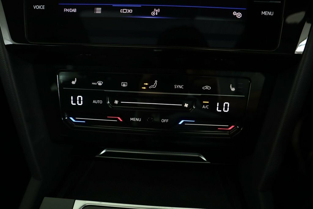 Volkswagen Arteon R-line Red #23