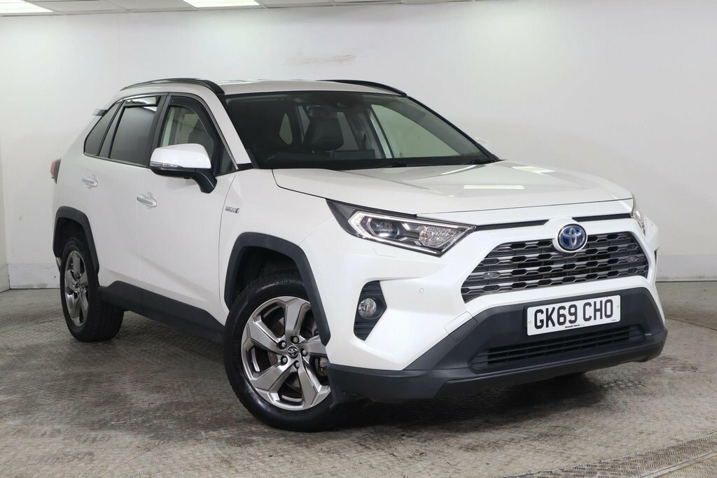 Toyota Rav 4 2.5L Excel White