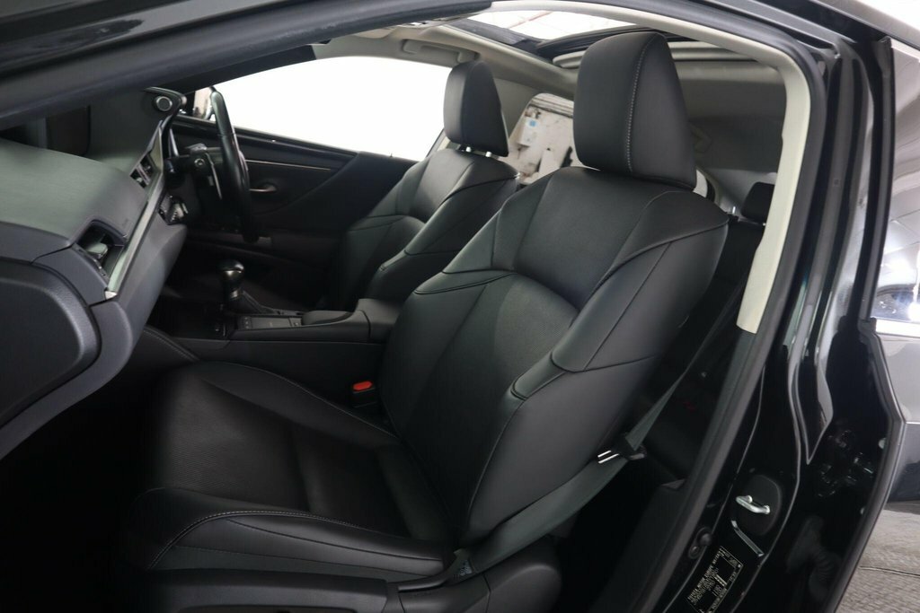 Lexus ES 300H 2.5 Cvt Premium Edition White #13