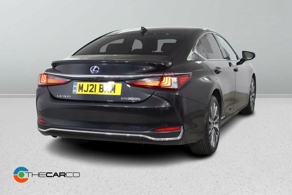 Lexus ES 300H 2.5 Cvt Premium Edition Black #10