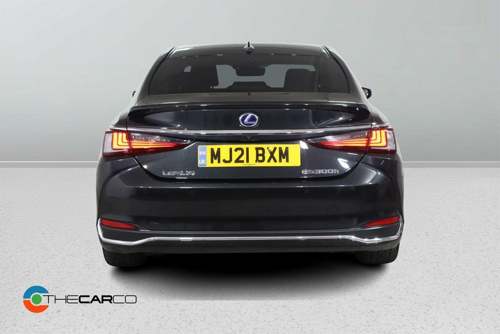 Lexus ES 300H 2.5 Cvt Premium Edition Black #8