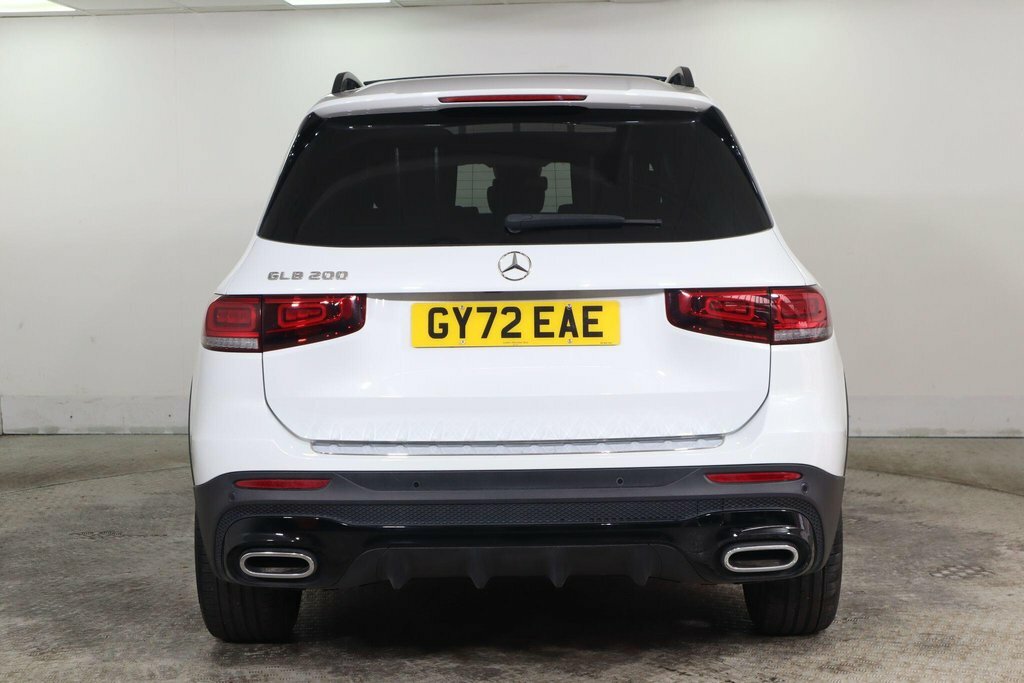 Mercedes-Benz GLB Class 1.3L Amg Line Night Edition White #6