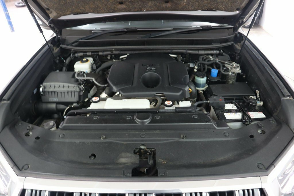 Toyota Land Cruiser Active White #34