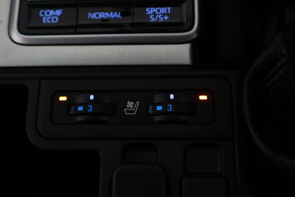 Toyota Land Cruiser Active White #25