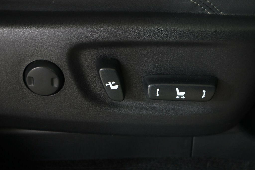 Toyota Land Cruiser Active White #33