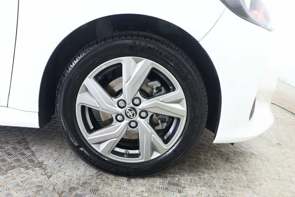 Toyota Yaris Excel  #21