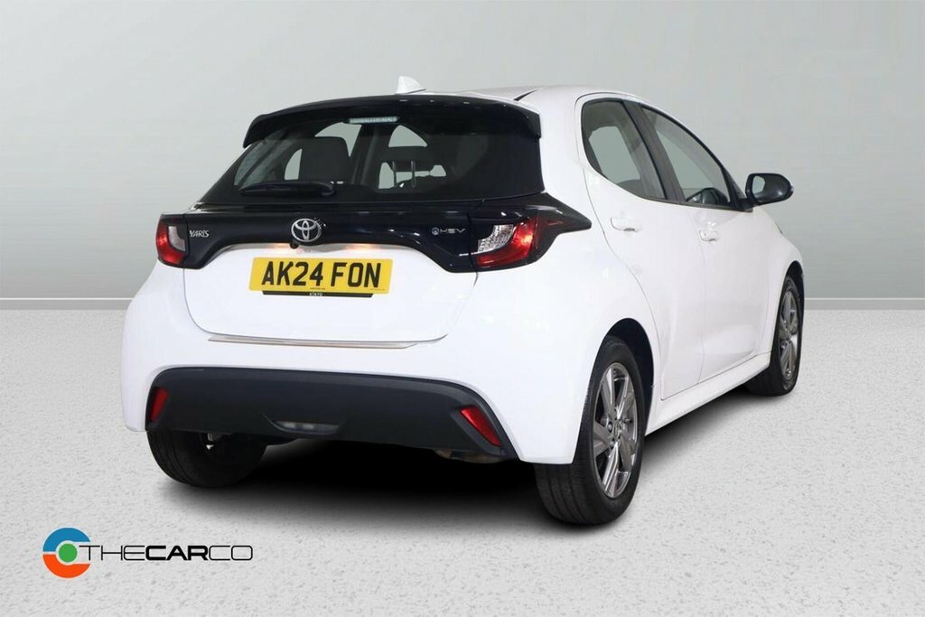 Toyota Yaris Excel  #8