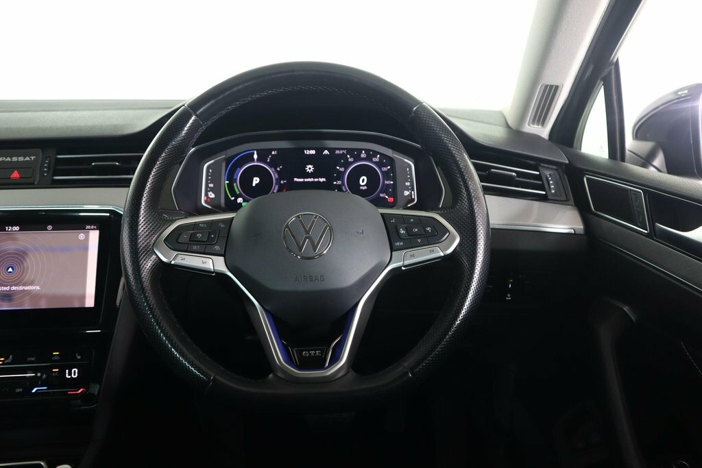 Volkswagen Passat 1.4L Gte Grey #48