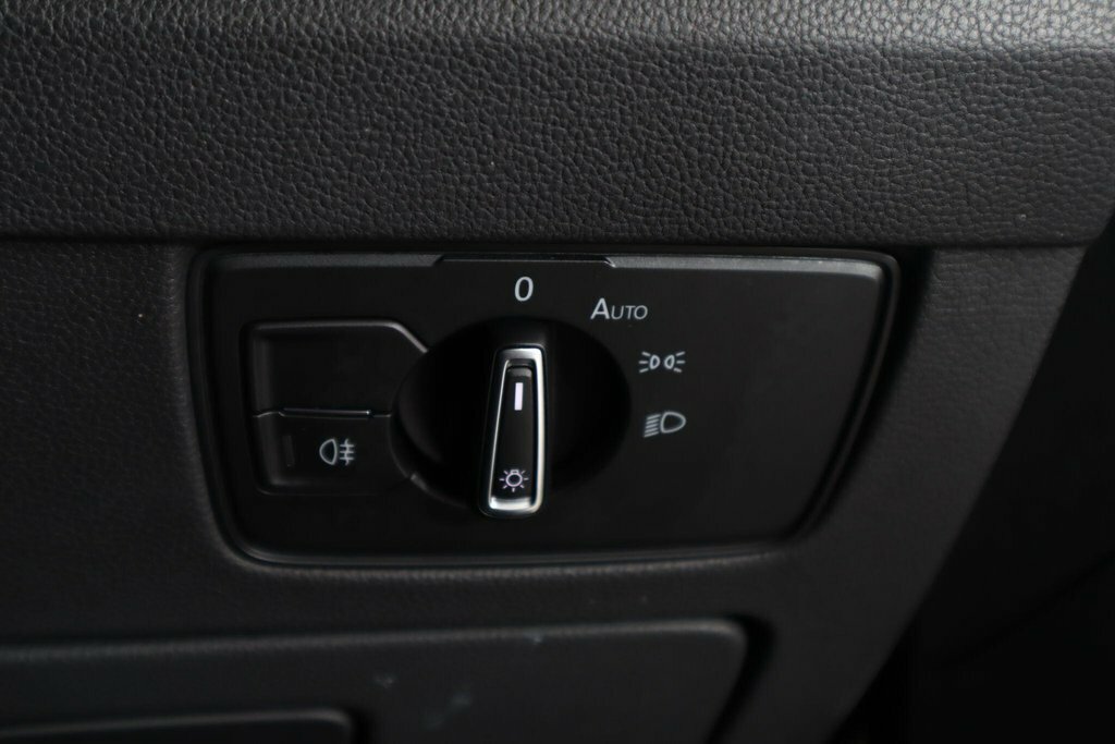Volkswagen Passat 1.4L Gte Grey #17