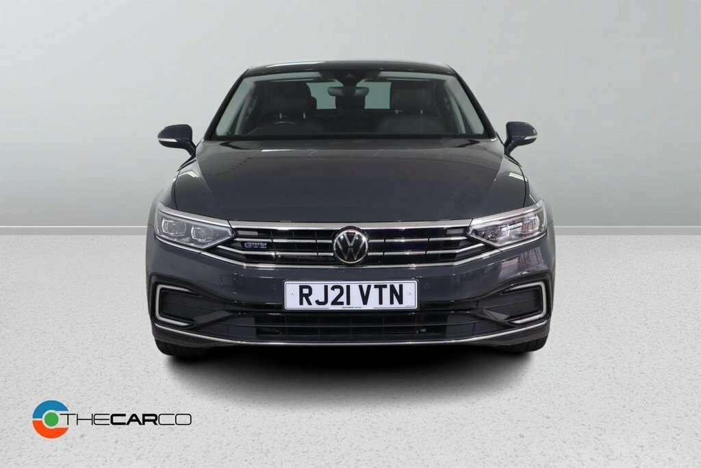 Volkswagen Passat 1.4L Gte Advance Grey #3