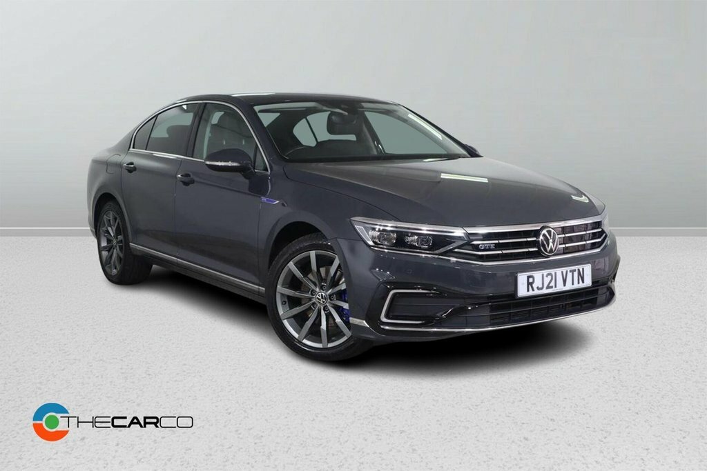 Volkswagen Passat 1.4L Gte Advance Grey